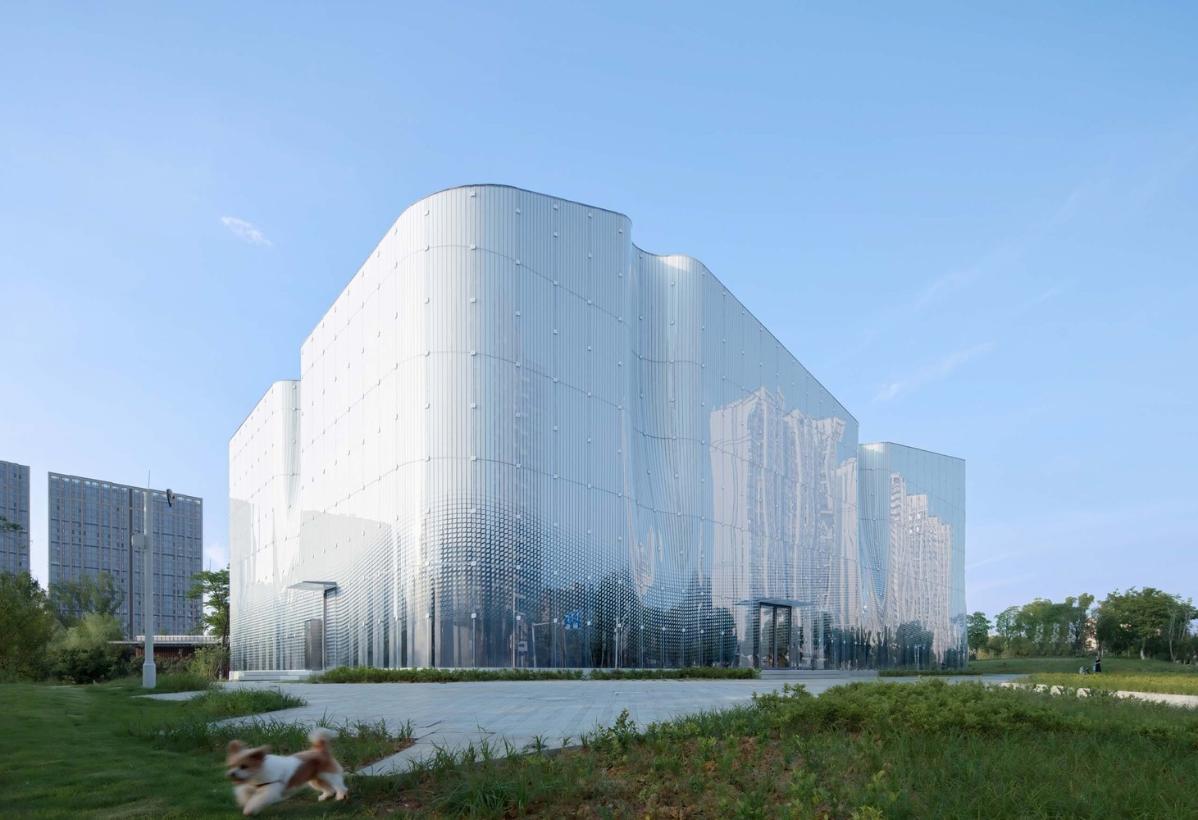 勻質(zhì)、柔和而多變的立面漸變層次，Homogeneous__soft_and_dynamic_facade_?存在建筑.jpg